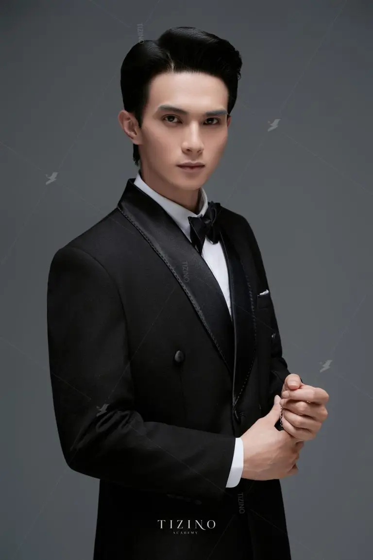 29.09 Studio Model45042